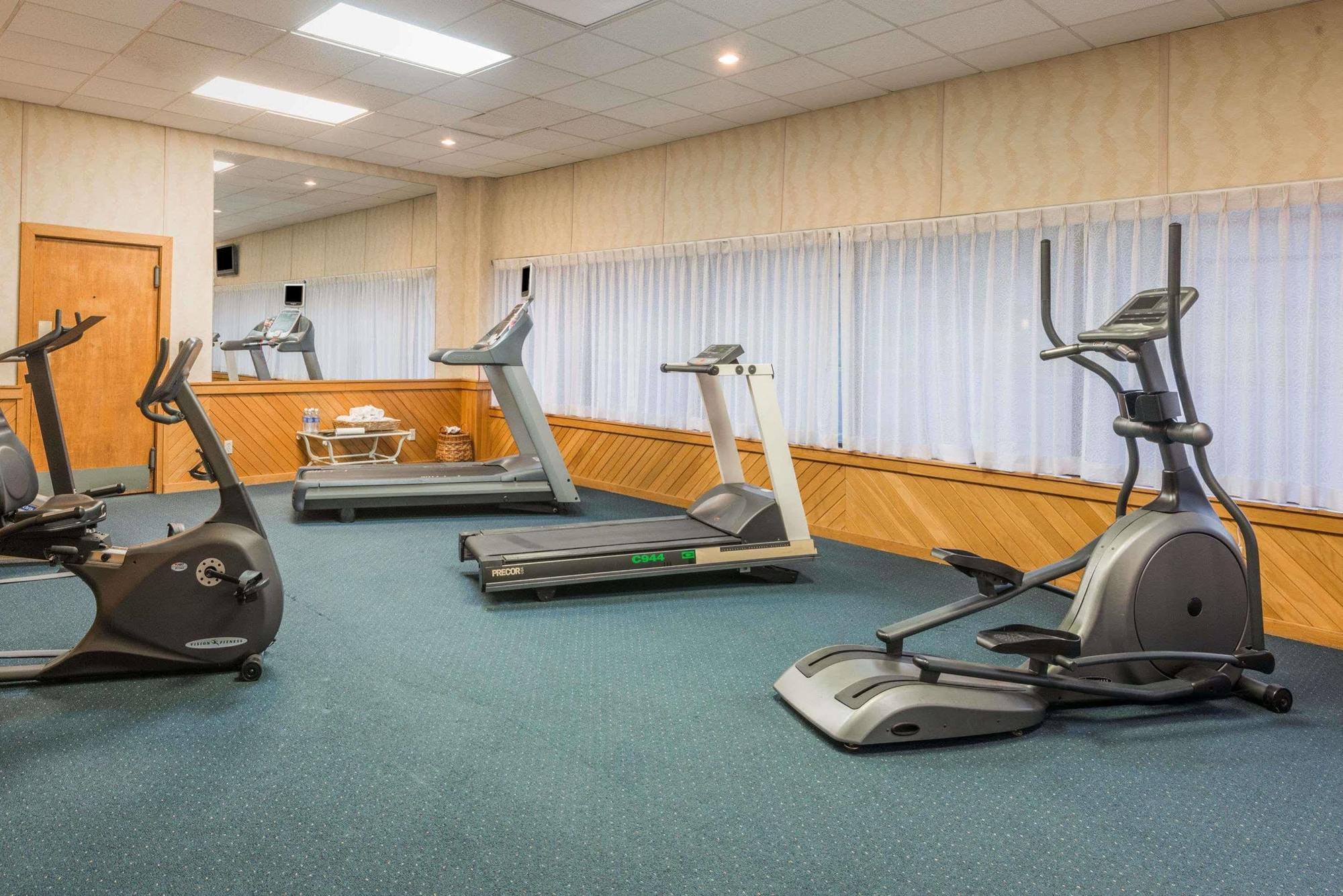 Ramada New Braunfels Hotel Bagian luar foto